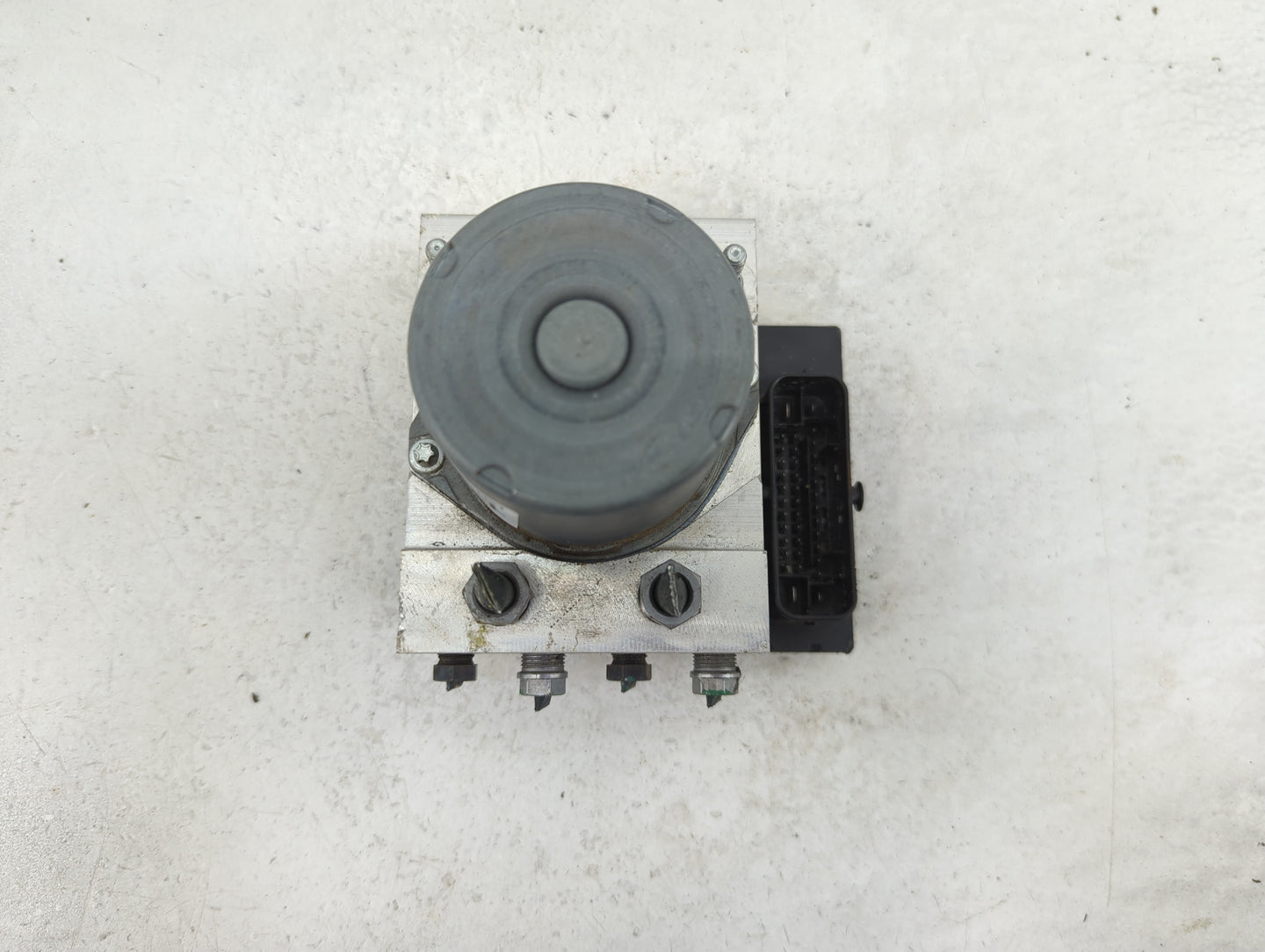 2010-2011 Land Rover Range Rover Sport ABS Pump Control Module Replacement P/N:BH42-2C405-AE 0 265 236 276 Fits OEM Used Aut