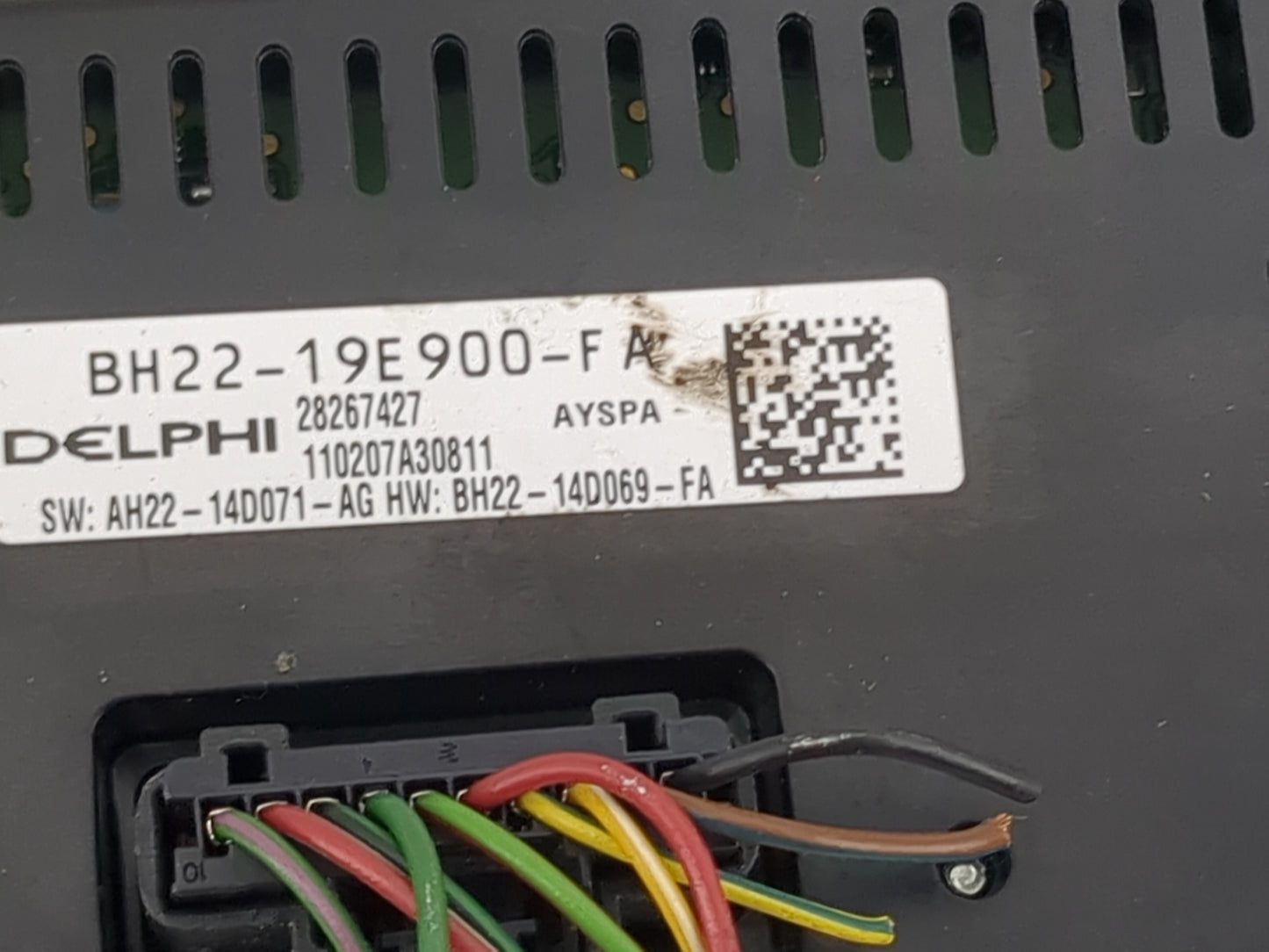 2010-2011 Land Rover Range Rover Sport Climate Control Module Temperature AC/Heater Replacement Fits OEM Used Auto Parts - O