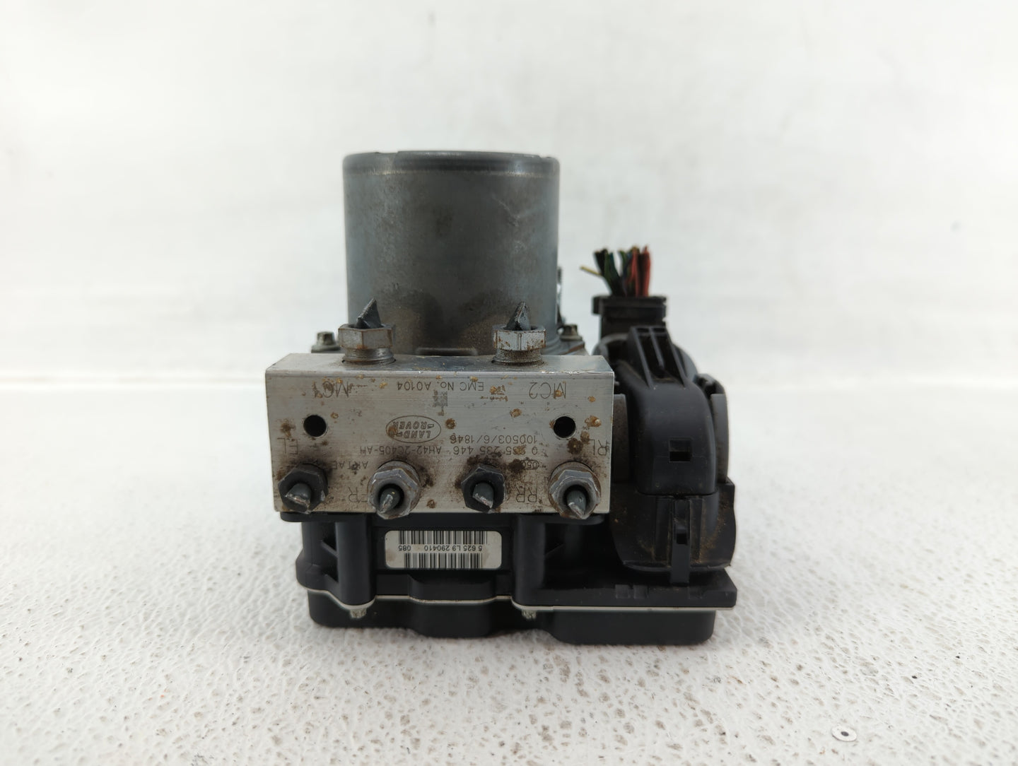 2010-2011 Land Rover Range Rover Sport ABS Pump Control Module Replacement P/N:AH42-2C405-AH CH32-2C405-AD Fits OEM Used Aut