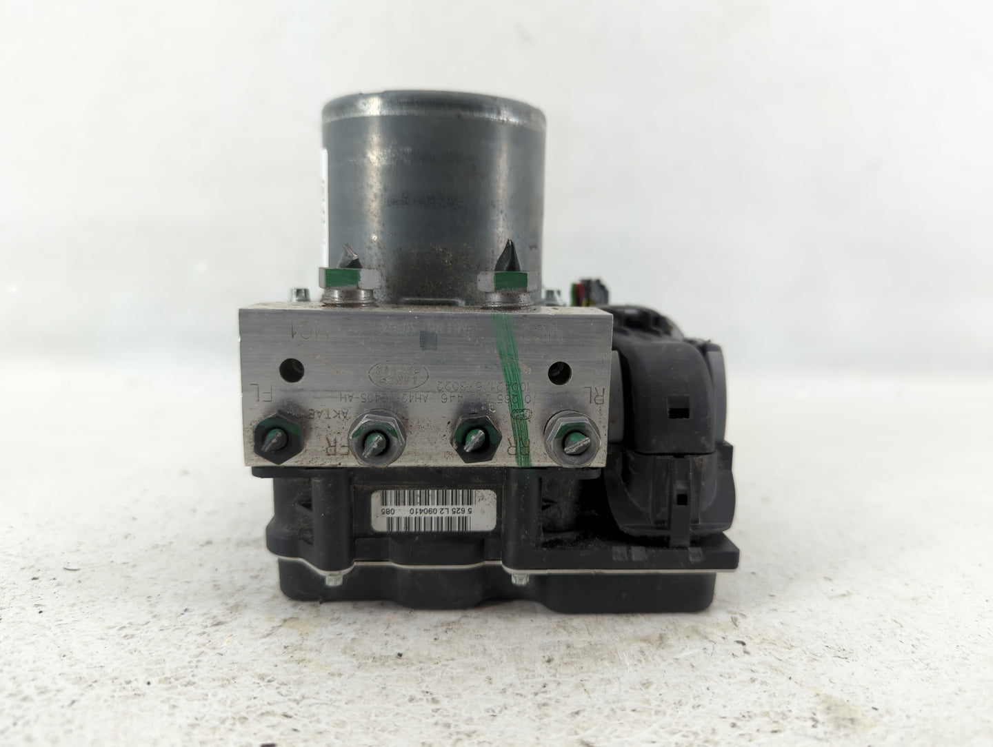 2010-2011 Land Rover Range Rover Sport ABS Pump Control Module Replacement P/N:AH42-2C405-AH CH32-2C405-AD Fits OEM Used Aut