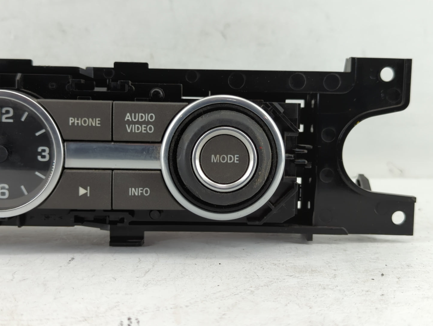2010-2013 Land Rover Range Rover Sport Radio Control Panel - Oemusedautoparts1.com