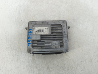 compare product 2010-2013 Land Rover Range Rover Sport Headlight Ballast Head Light
