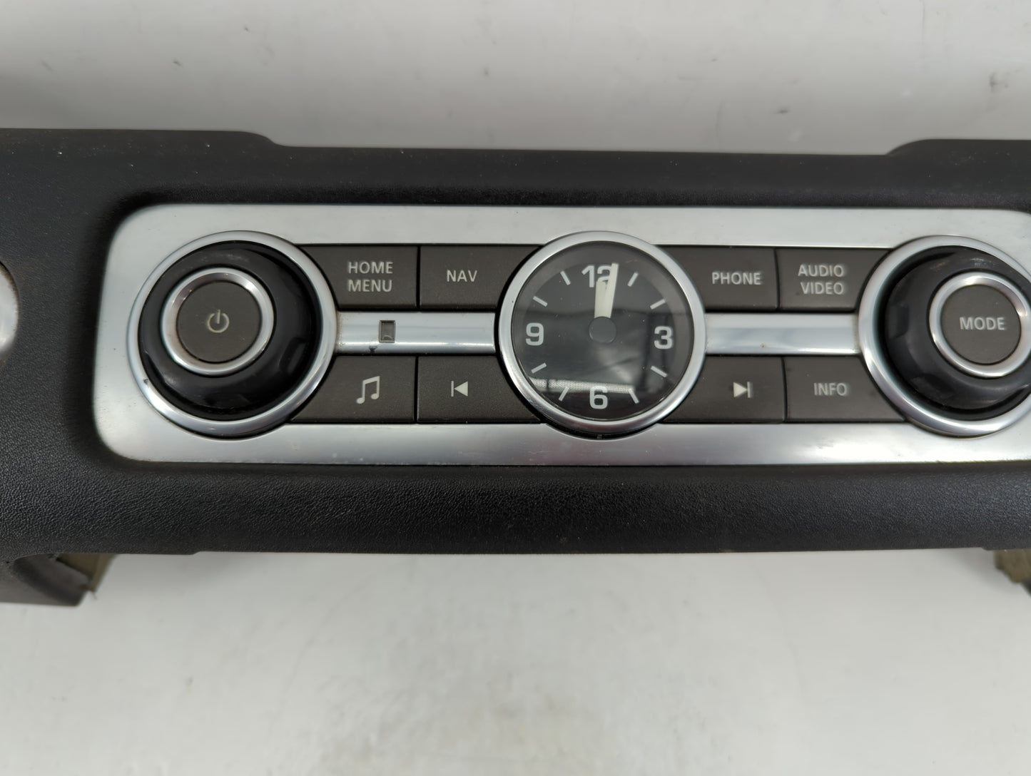 2010-2013 Land Rover Range Rover Sport Radio AM FM Cd Player Receiver Replacement P/N:AH22-18C858-BF Fits OEM Used Auto Part