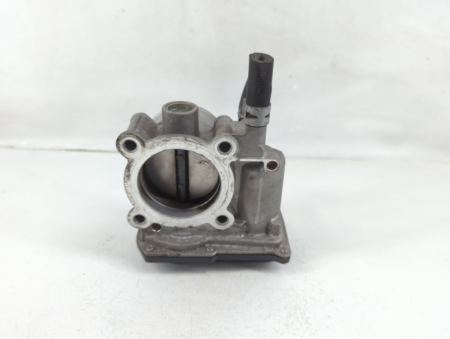 2011-2017 Lexus Ct200h Throttle Body P/N:22030-37060 Fits Fits 2010 2011 2012 2013 2014 2015 2016 2017 2018 2019 2020 2021 2