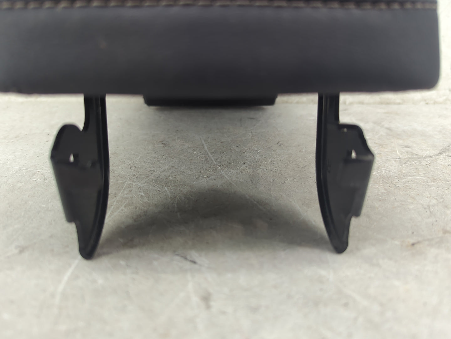2011 Lexus Ct200h Center Console Armrest Cover Lid Fits OEM Used Auto Parts - Oemusedautoparts1.com