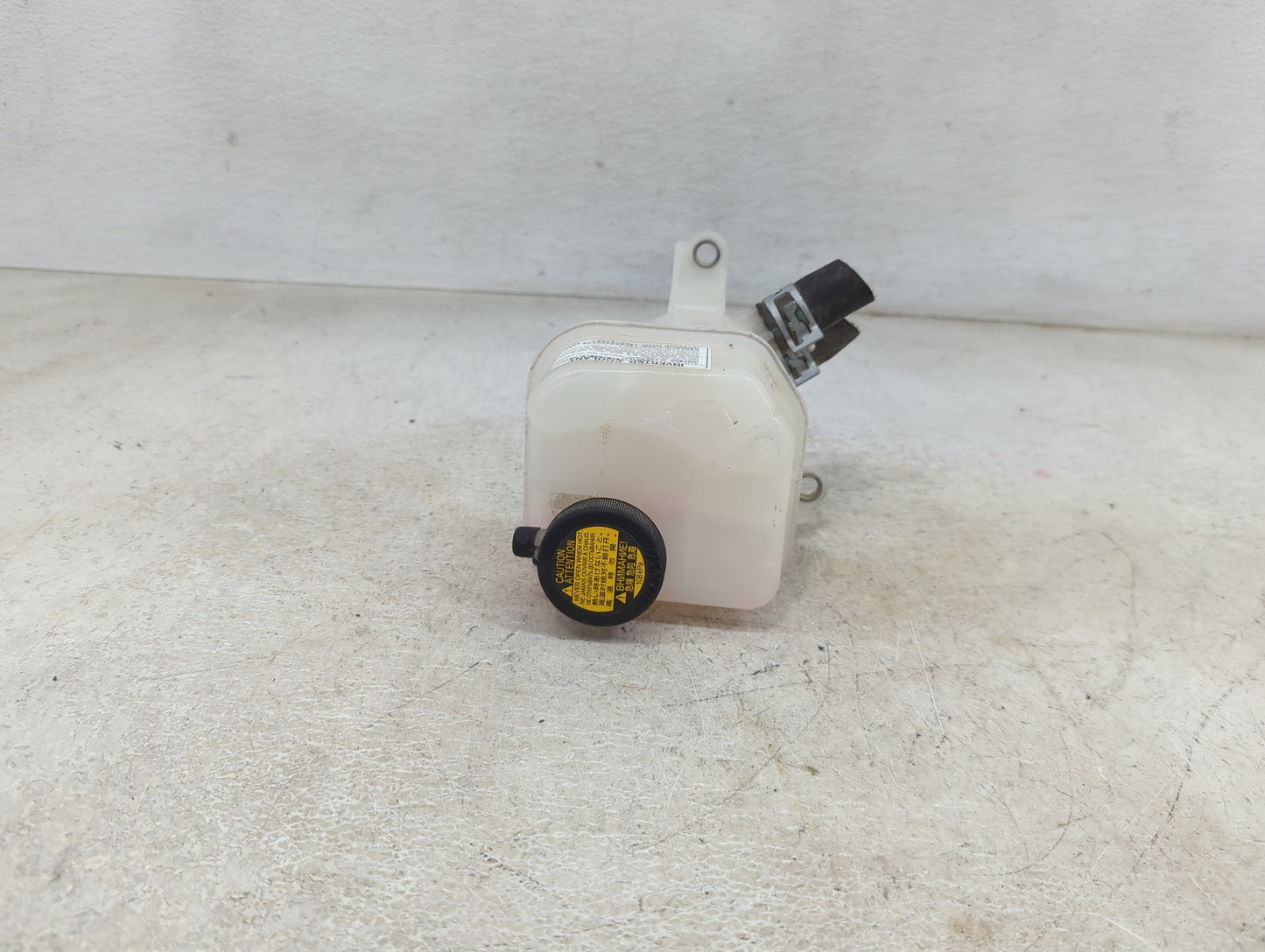 2011-2017 Lexus Ct200h Radiator Coolant Overflow Expansion Tank Bottle - Oemusedautoparts1.com