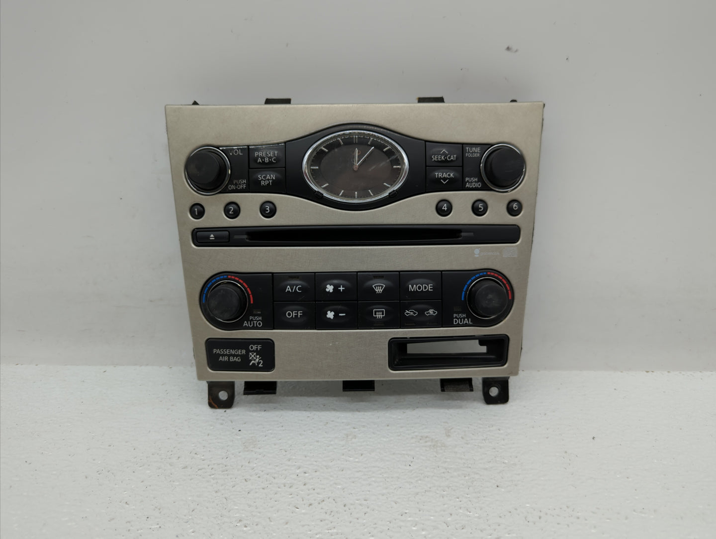 2011-2013 Lexus Ct200h Radio Control Panel - Oemusedautoparts1.com