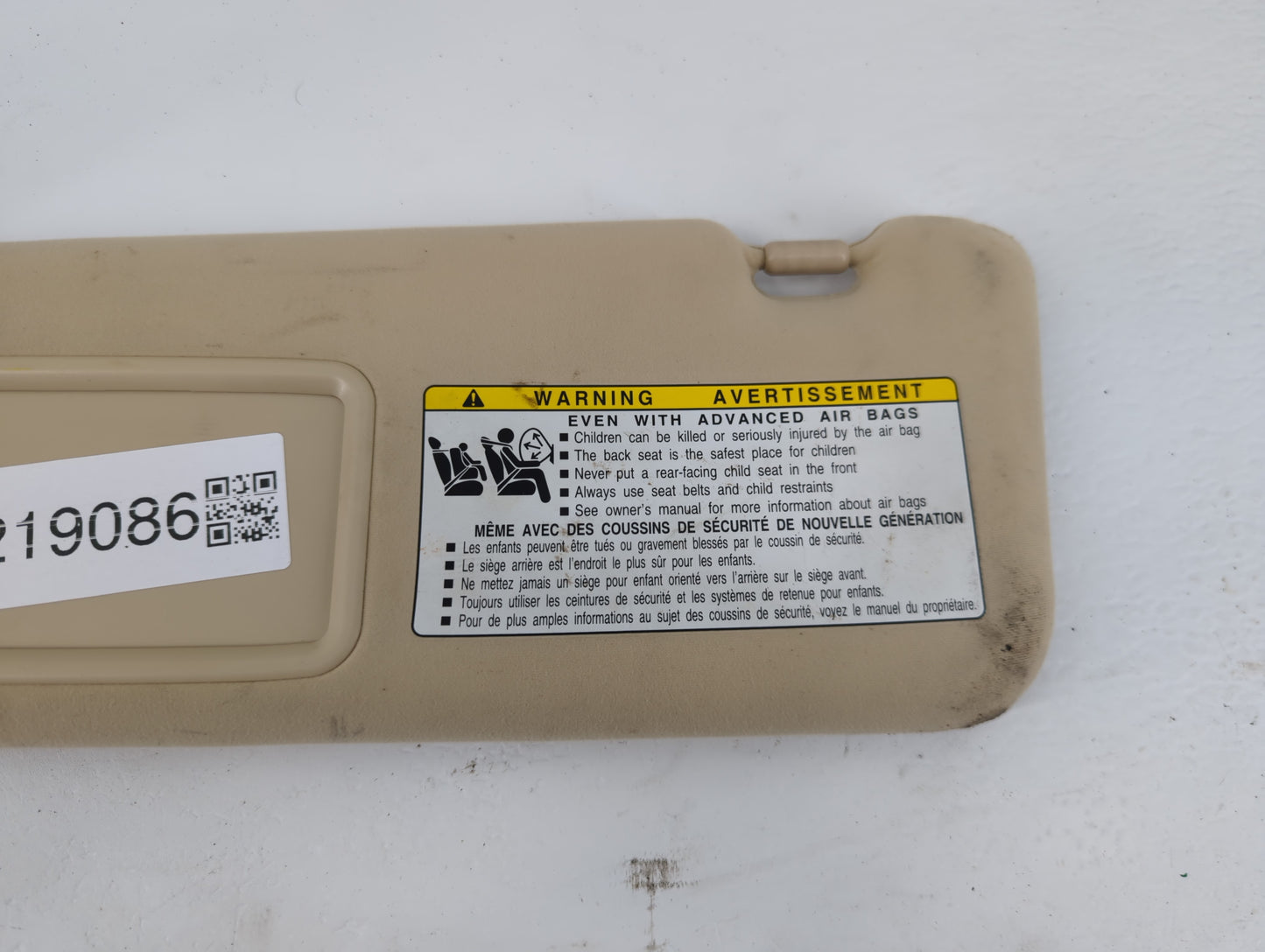 2010-2011 Lexus Es350 Sun Visor Shade Replacement Driver Left Mirror Fits Fits 2010 2011 OEM Used Auto Parts - Oemusedautopa