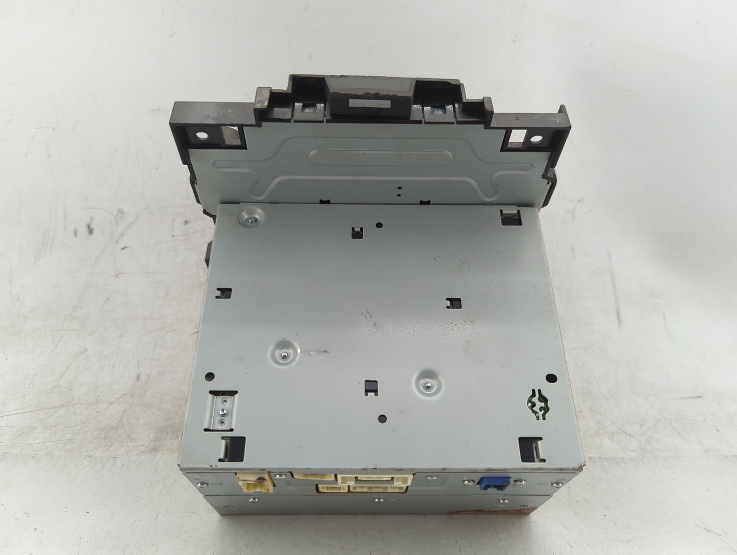 2010-2012 Lexus Es350 Radio AM FM Cd Player Receiver Replacement P/N:86120-33E40 Fits Fits 2010 2011 2012 OEM Used Auto Part