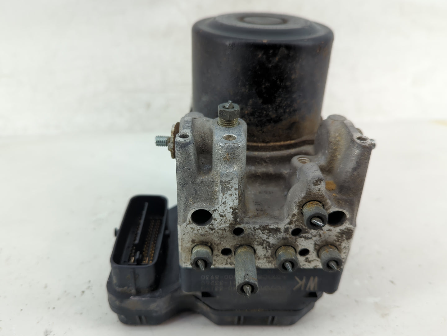 2010-2011 Lexus Es350 ABS Pump Control Module Replacement P/N:133800-8930 89541-33260, 44540-33190 Fits Fits 2010 2011 OEM U