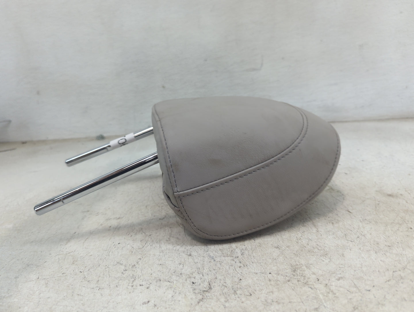 2011-2012 Lexus Es350 Headrest Head Rest Front Driver Seat Grey - Oemusedautoparts1.com