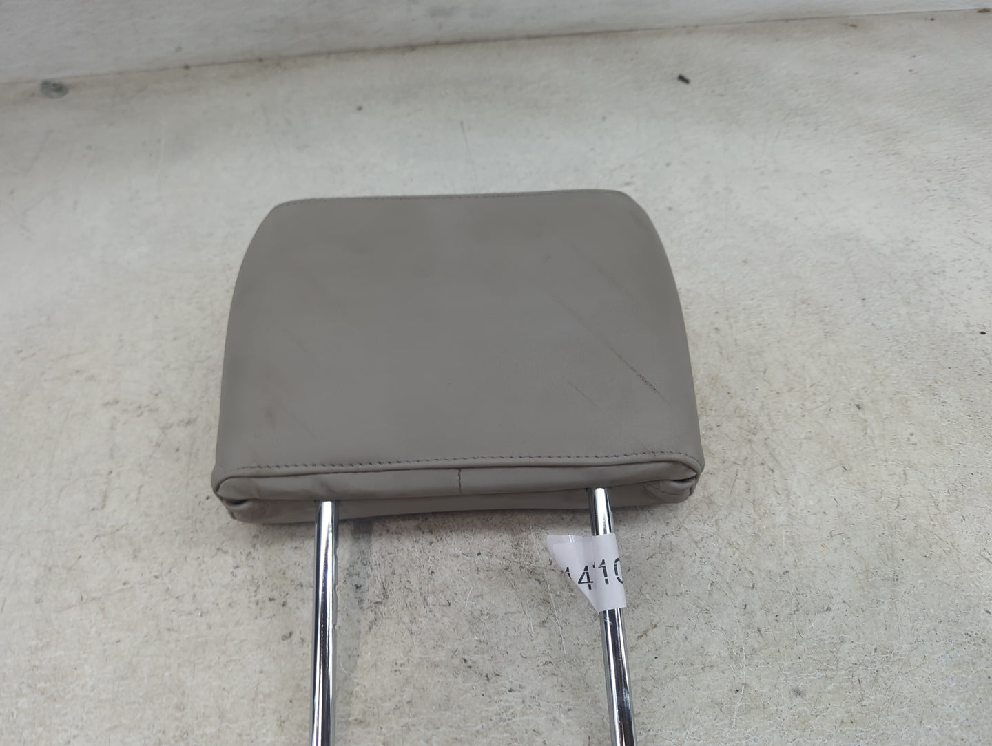 2011-2012 Lexus Es350 Headrest Head Rest Rear Seat Fits Fits 2011 2012 OEM Used Auto Parts - Oemusedautoparts1.com