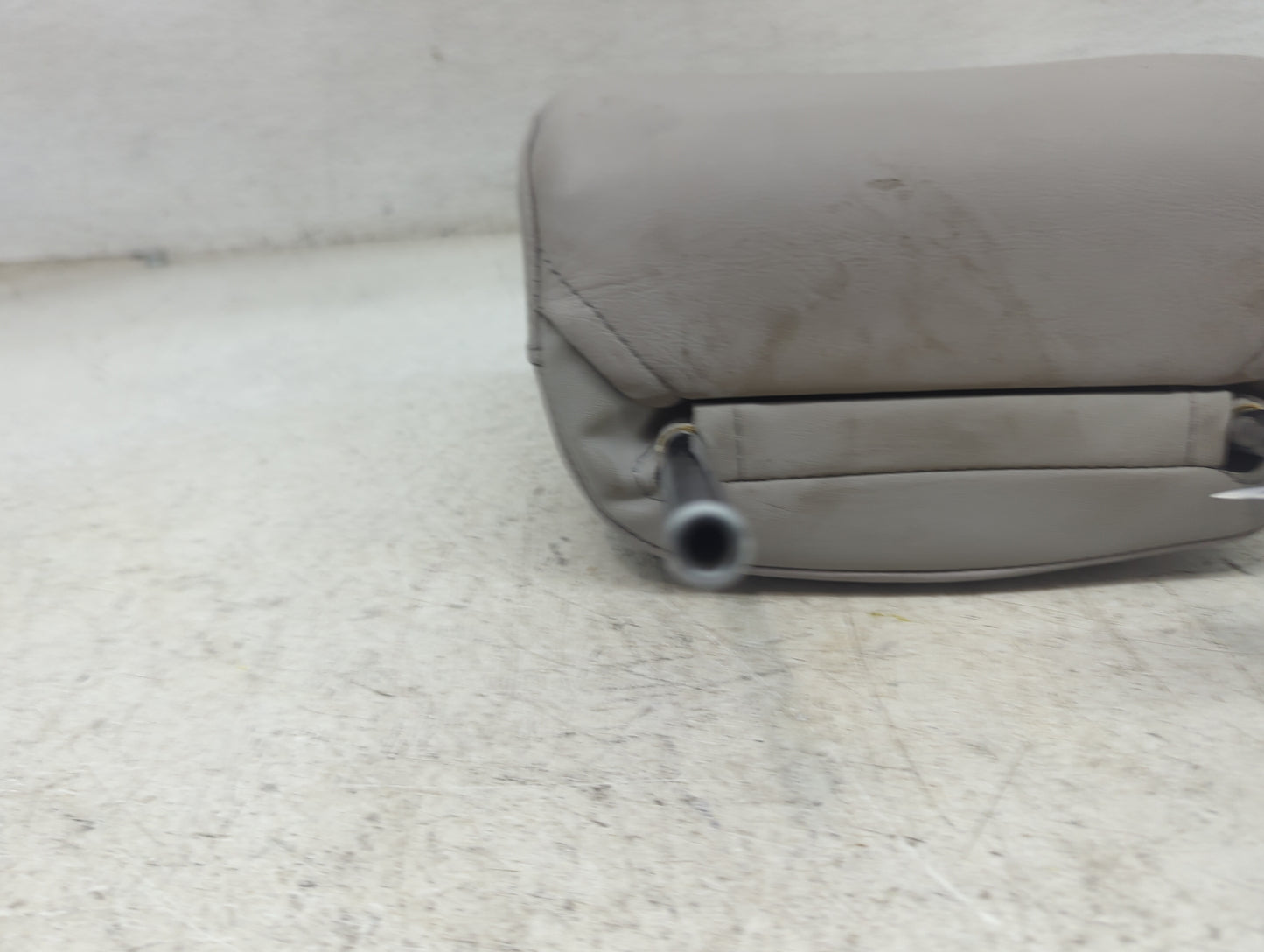2011 Lexus Es350 Headrest Head Rest Front Driver Passenger Seat Fits OEM Used Auto Parts - Oemusedautoparts1.com