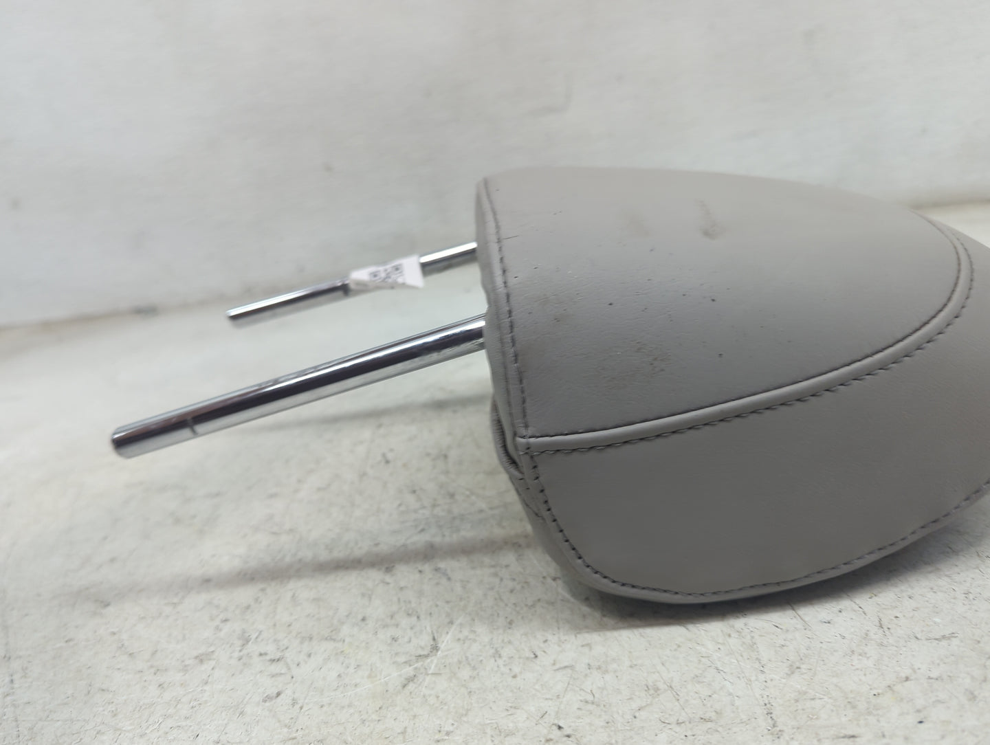 2011 Lexus Es350 Headrest Head Rest Front Driver Passenger Seat Fits OEM Used Auto Parts - Oemusedautoparts1.com