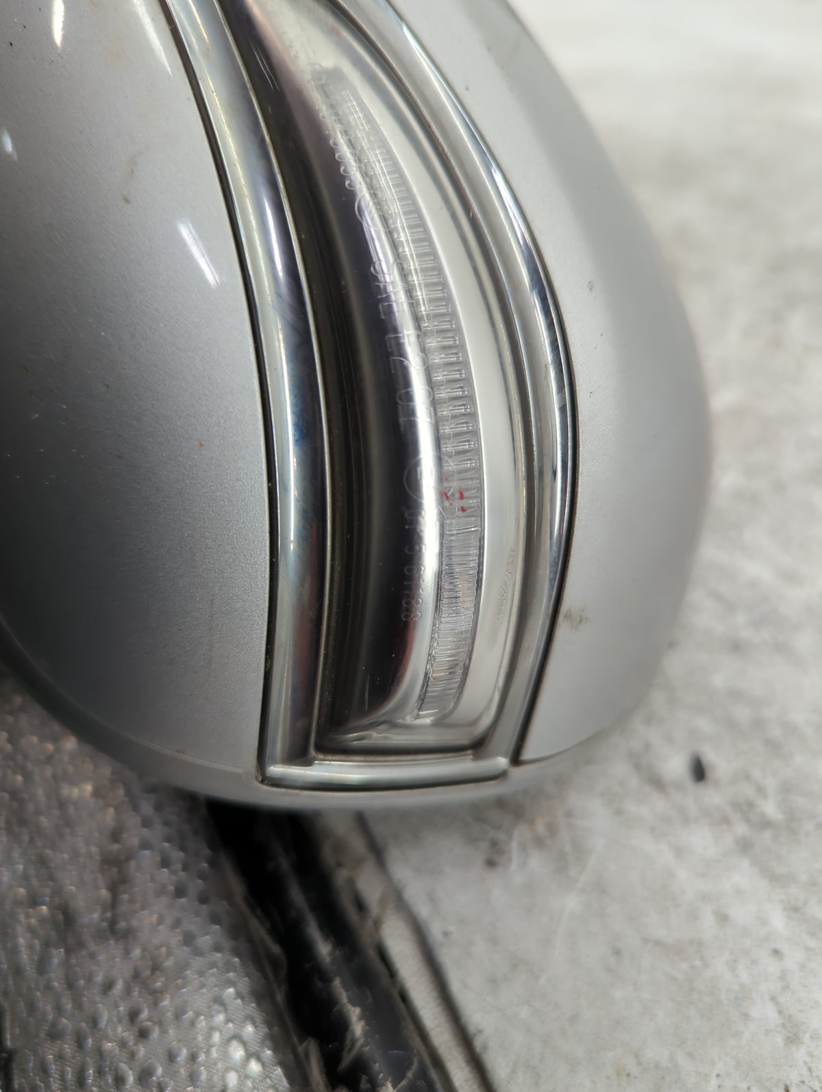 2010-2012 Lexus Es350 Driver Side View Mirror - Left Door Mirror OEM Used - Oemusedautoparts1.com