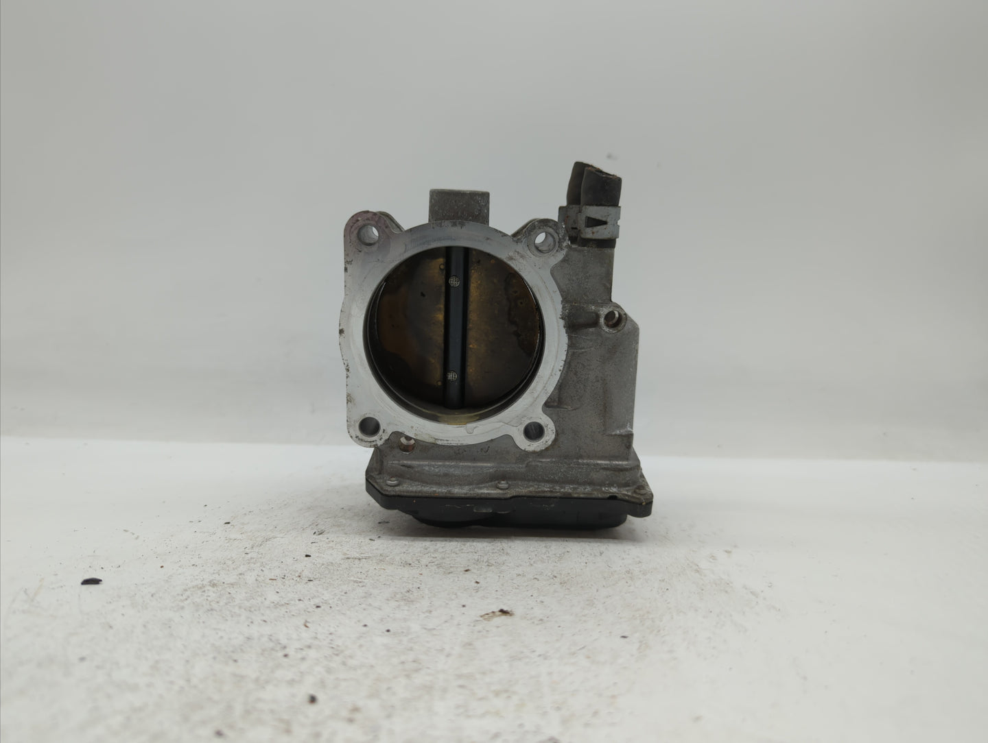 2007-2018 Lexus Es350 Throttle Body P/N:22030-0P050 22030-31030 Fits OEM Used Auto Parts - Oemusedautoparts1.com