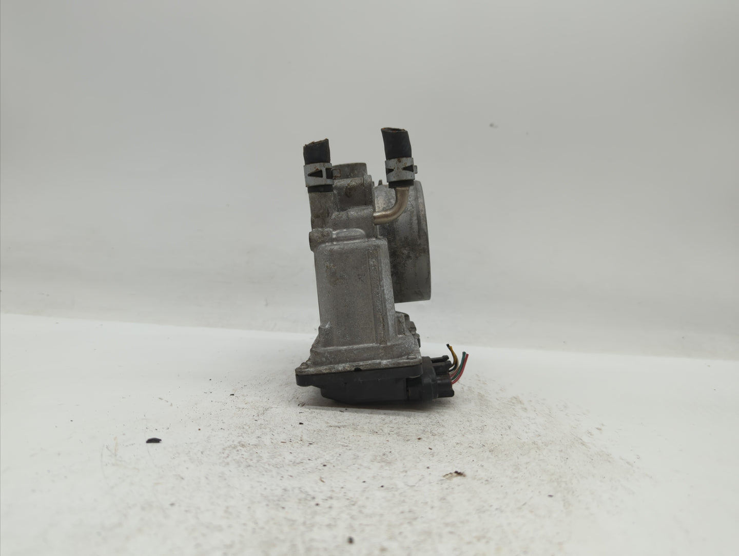 2007-2018 Lexus Es350 Throttle Body P/N:22030-0P050 22030-31030 Fits OEM Used Auto Parts - Oemusedautoparts1.com