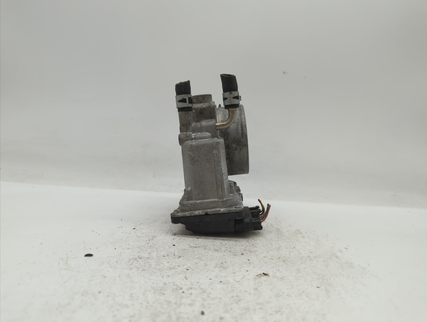 2007-2018 Lexus Es350 Throttle Body P/N:22030-0P050 22030-31030 Fits OEM Used Auto Parts - Oemusedautoparts1.com