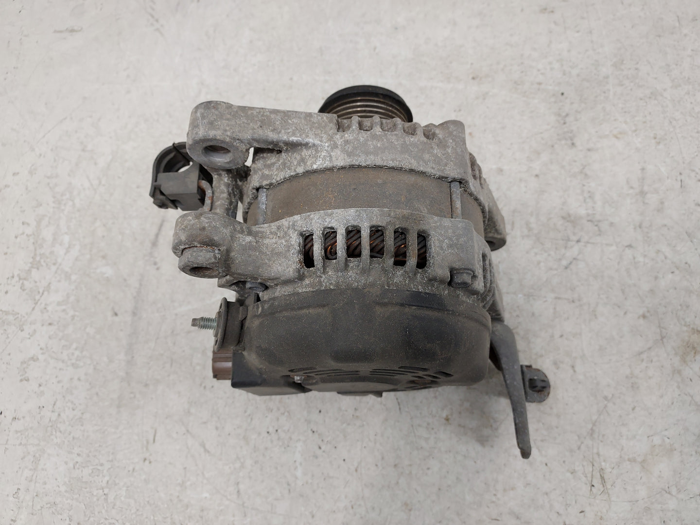 2010-2018 Lexus Es350 Alternator Replacement Generator Charging Assembly Engine OEM P/N:104210-2101 27060-3T112 Fits OEM Use