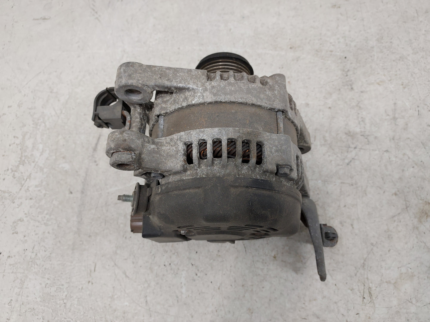 2010-2018 Lexus Es350 Alternator Replacement Generator Charging Assembly Engine OEM P/N:104210-2101 27060-3T112 Fits OEM Use