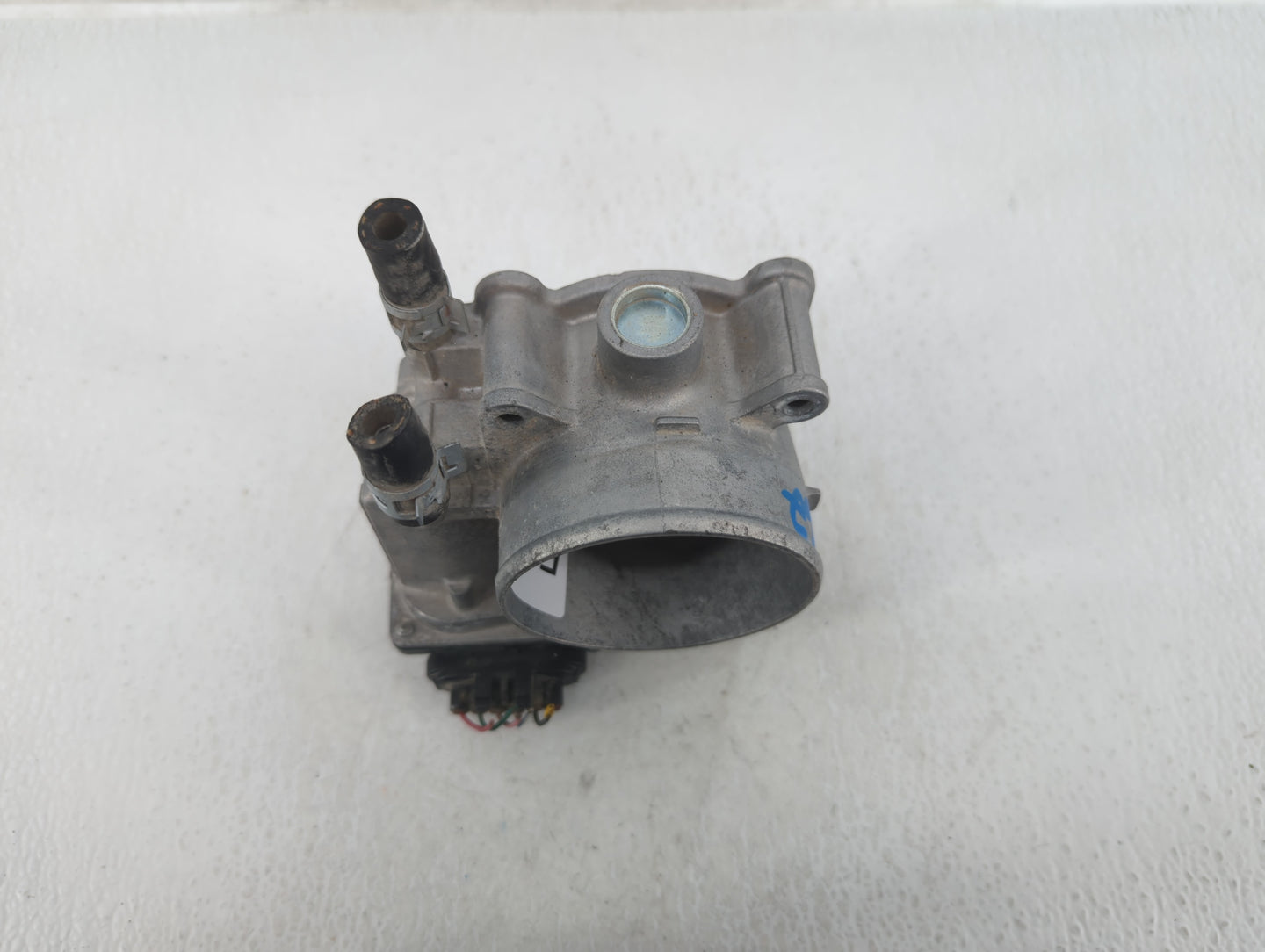 2007-2018 Lexus Es350 Throttle Body P/N:22030-21030 Fits OEM Used Auto Parts - Oemusedautoparts1.com