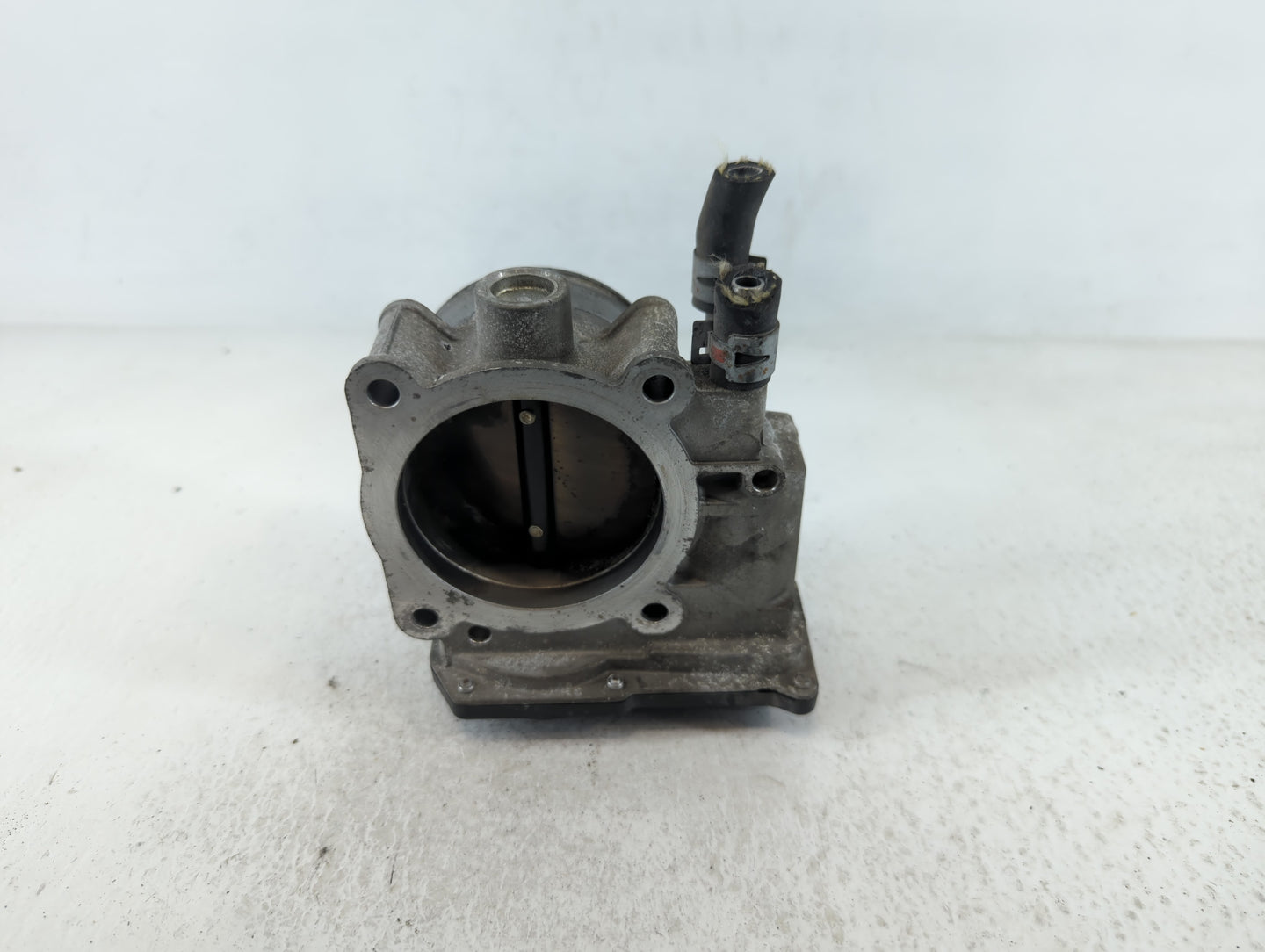 2007-2018 Lexus Es350 Throttle Body P/N:22030-0P050 Fits OEM Used Auto Parts - Oemusedautoparts1.com