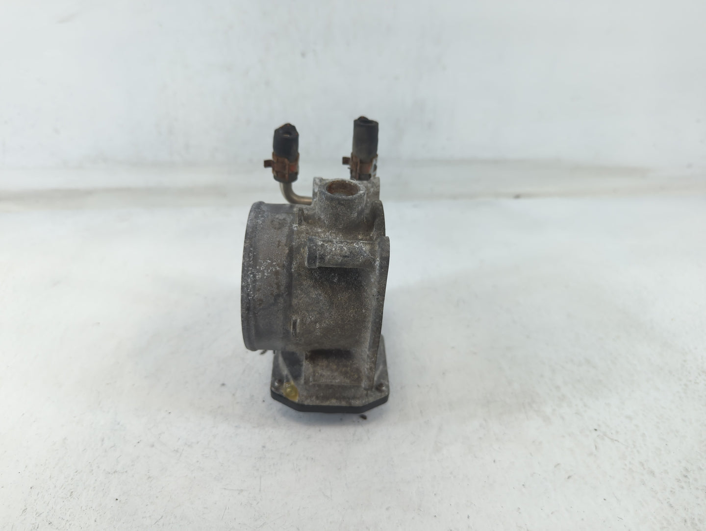 2007-2018 Lexus Es350 Throttle Body P/N:22030-31030 Fits OEM Used Auto Parts - Oemusedautoparts1.com