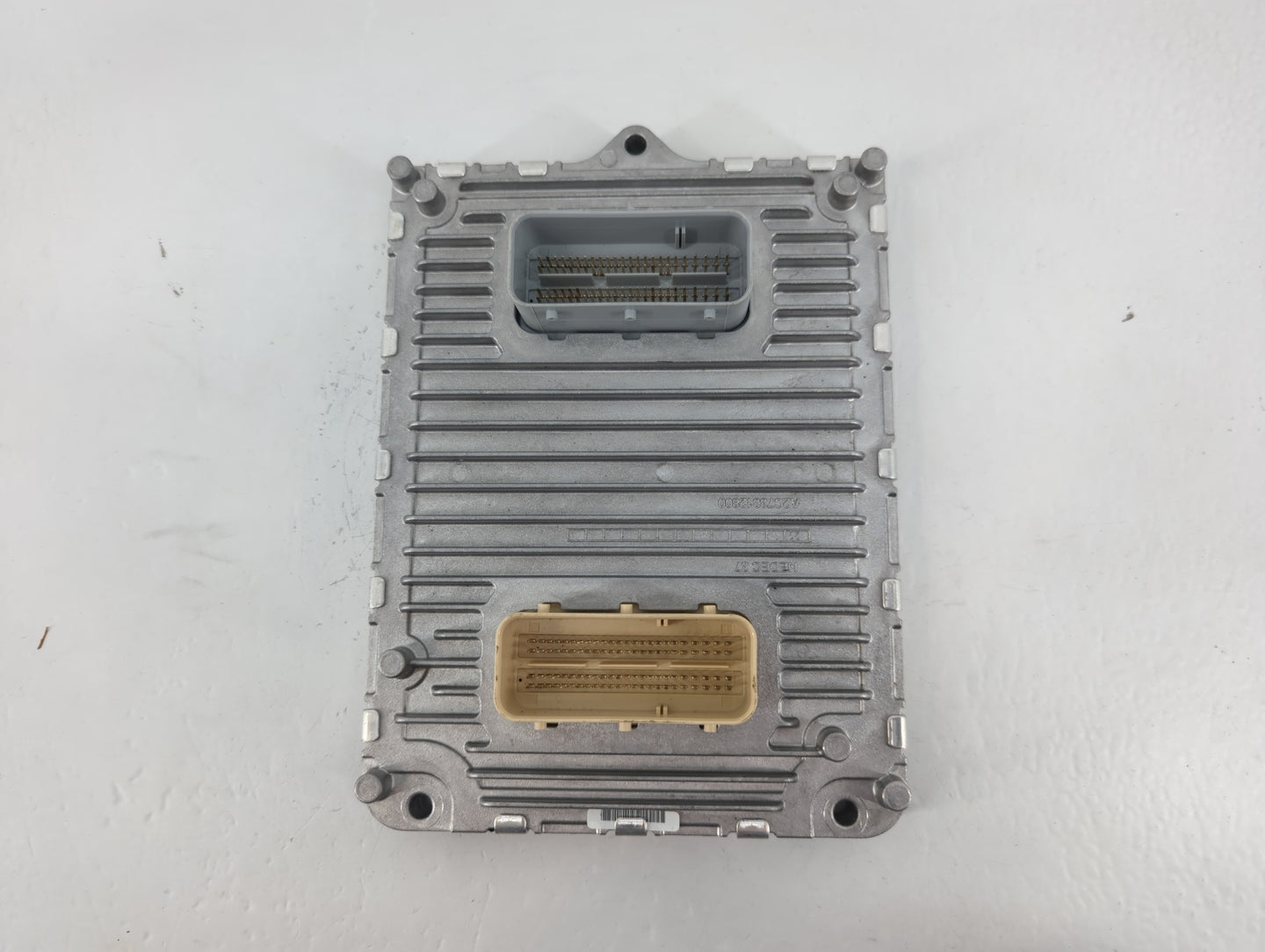 2010-2012 Lexus Es350 PCM Engine Control Computer ECU ECM PCU OEM P/N:68434924AC Fits Fits 2010 2011 2012 OEM Used Auto Part