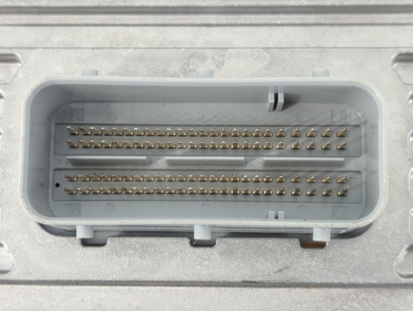 2010-2012 Lexus Es350 PCM Engine Control Computer ECU ECM PCU OEM P/N:68434924AC Fits Fits 2010 2011 2012 OEM Used Auto Part