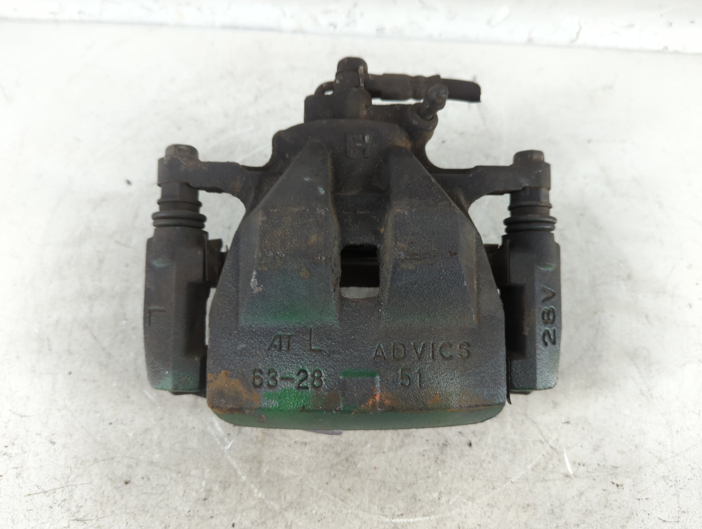 2007-2011 Lexus Es350 Front Driver Left Brake Caliper - Oemusedautoparts1.com