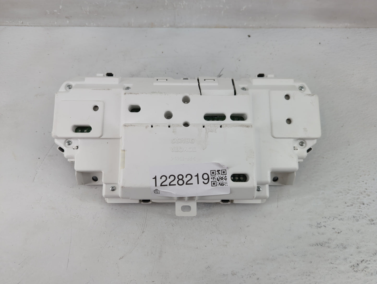 2011 Lexus Gs300 Instrument Cluster Speedometer Gauges Fits Fits 2010 OEM Used Auto Parts - Oemusedautoparts1.com