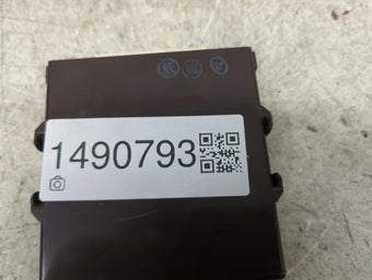 compare product 2011 Lexus Gs350 Power Supply Control Module 89670-30130|101238-0310