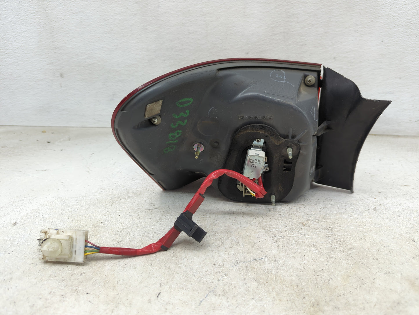 2007-2011 Lexus Gs350 Tail Light Assembly Passenger Right OEM P/N:30-326 Fits Fits 2006 2007 2008 2009 2010 2011 OEM Used Au