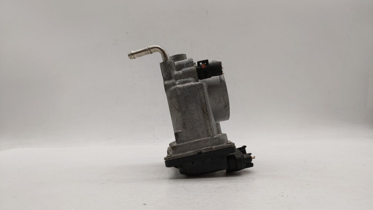 2006-2015 Lexus Is250 Throttle Body P/N:22030-31020 Fits Fits 2006 2007 2008 2009 2010 2011 2012 2013 2014 2015 OEM Used Aut