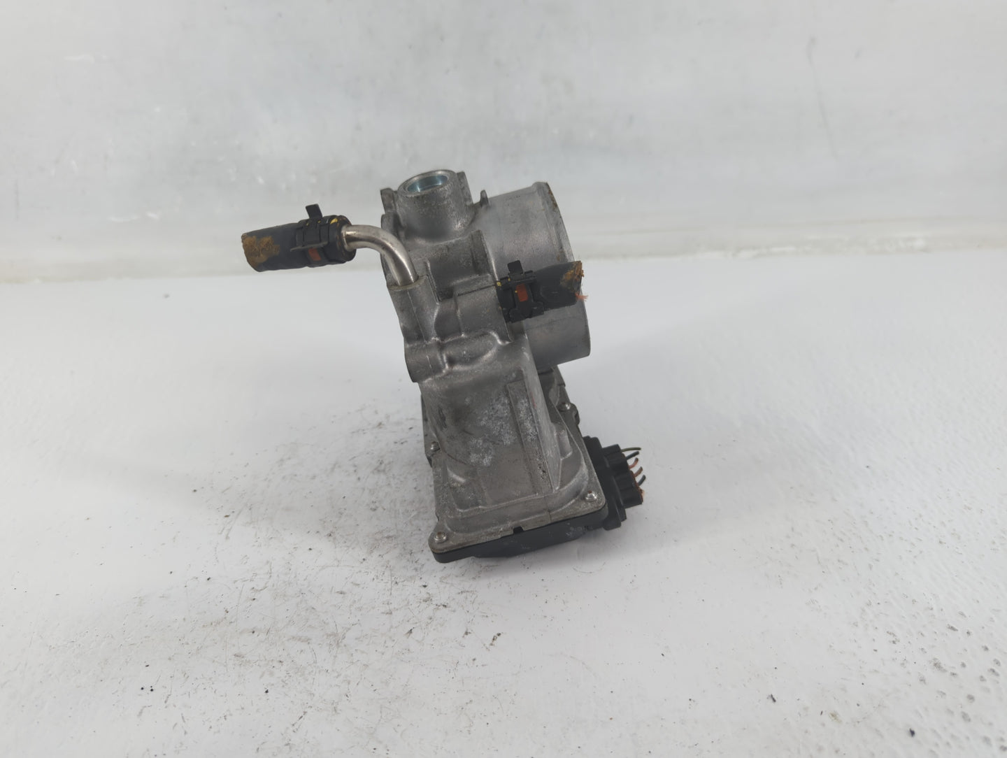 2006-2015 Lexus Is250 Throttle Body P/N:22030-31020 Fits Fits 2006 2007 2008 2009 2010 2011 2012 2013 2014 2015 OEM Used Aut