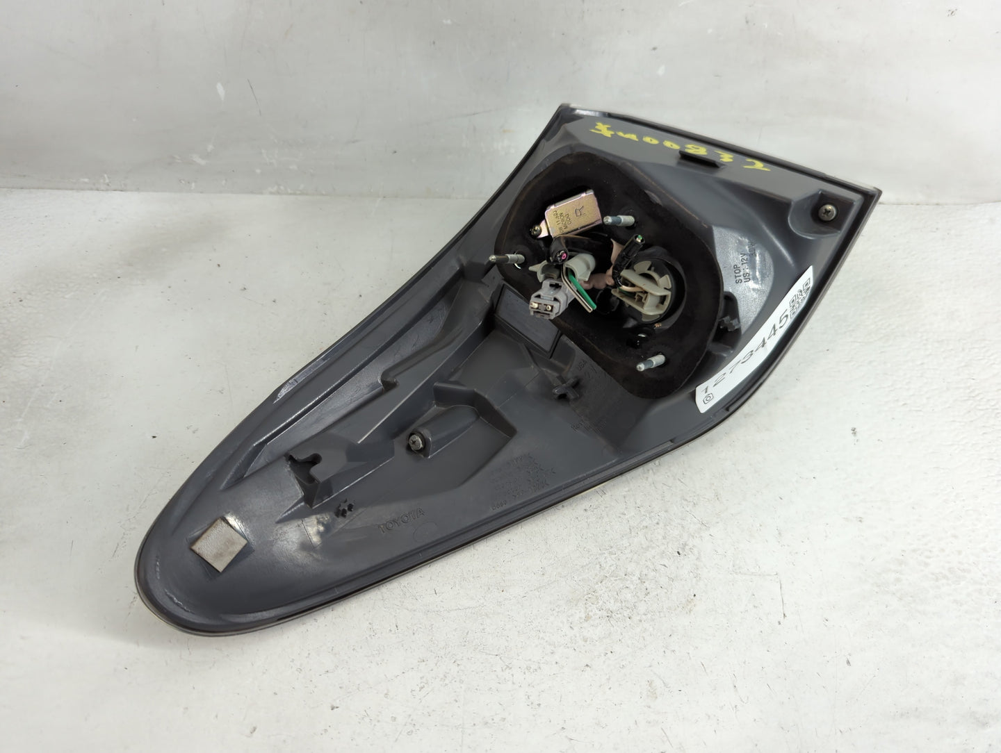 2010-2012 Lexus Rx350 Tail Light Assembly Passenger Right OEM Fits Fits 2010 2011 2012 OEM Used Auto Parts - Oemusedautopart