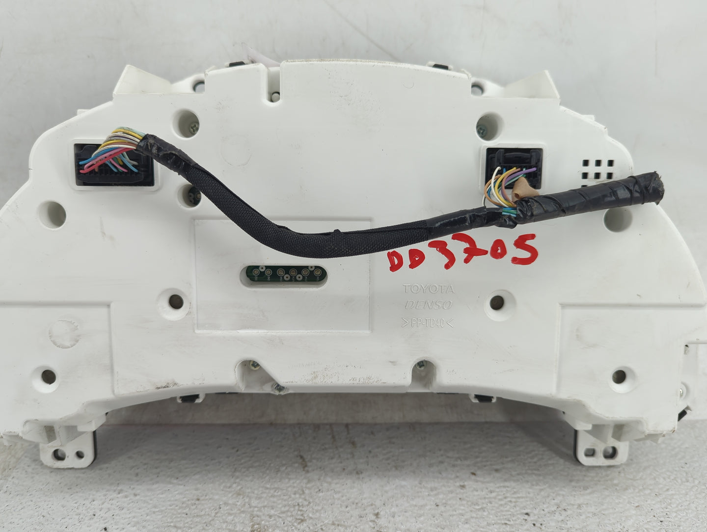 2011 Lexus Rx350 Instrument Cluster Speedometer Gauges Fits OEM Used Auto Parts - Oemusedautoparts1.com