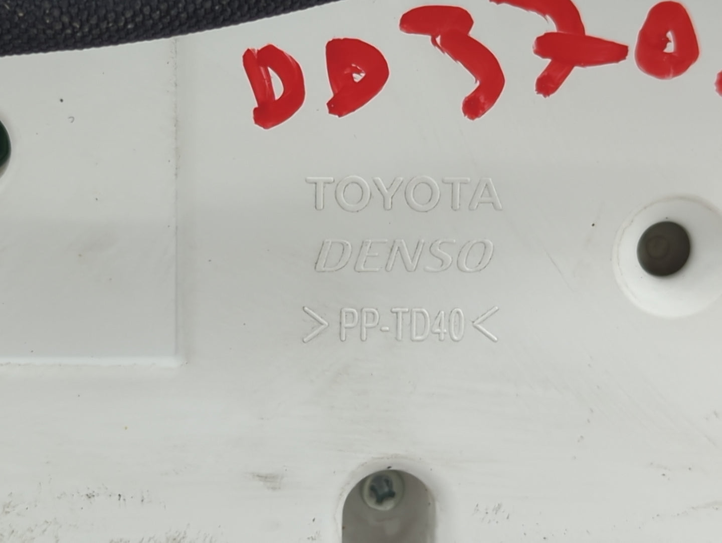 2011 Lexus Rx350 Instrument Cluster Speedometer Gauges Fits OEM Used Auto Parts - Oemusedautoparts1.com