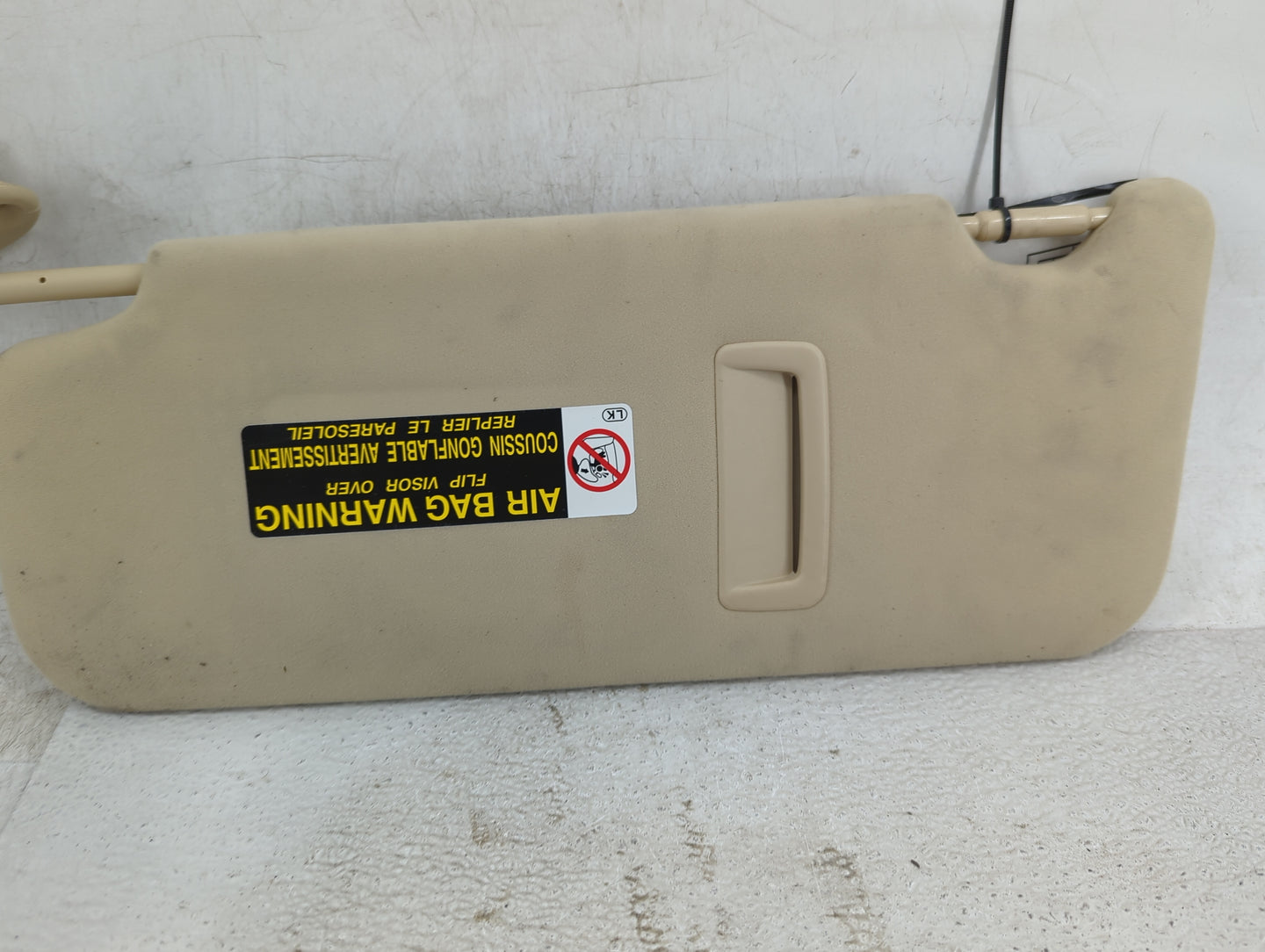 2011 Lexus Rx350 Sun Visor Shade Replacement Passenger Right Mirror Fits OEM Used Auto Parts - Oemusedautoparts1.com