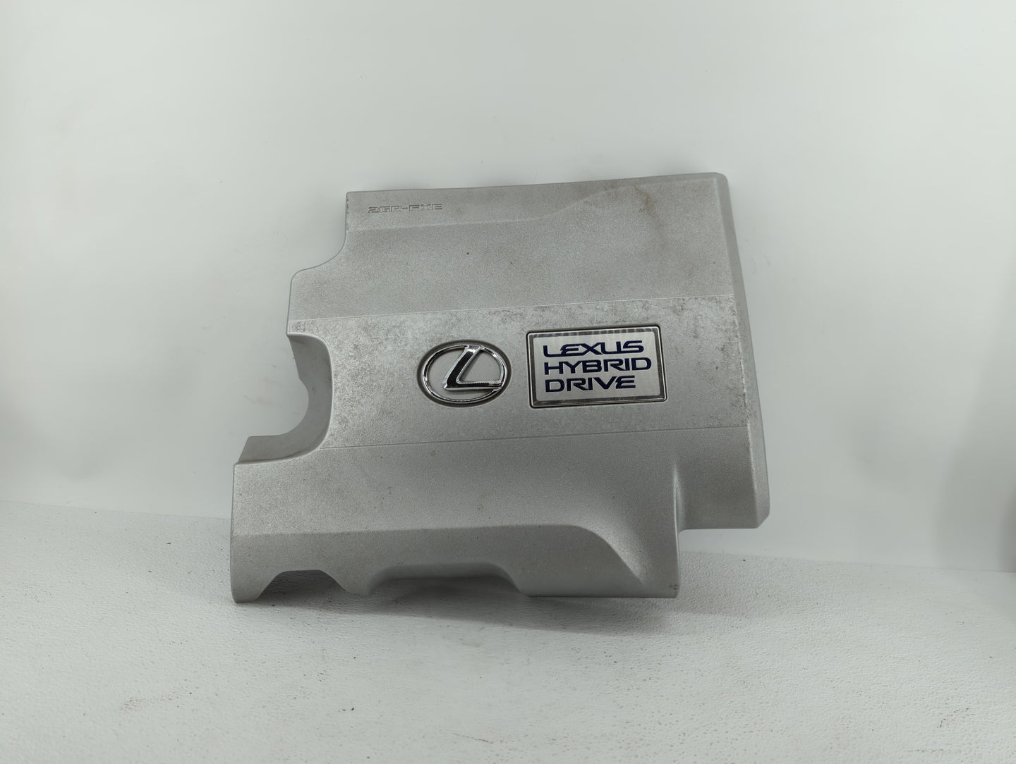 2011 Lexus Rx450h Engine Cover - Oemusedautoparts1.com