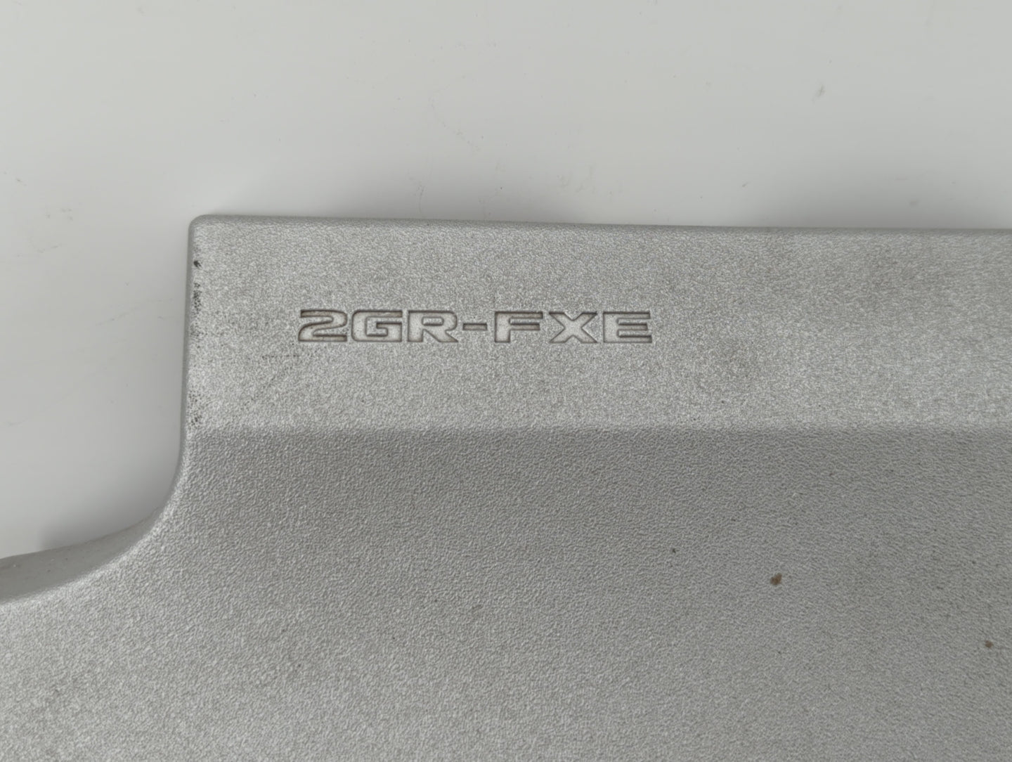 2011 Lexus Rx450h Engine Cover - Oemusedautoparts1.com