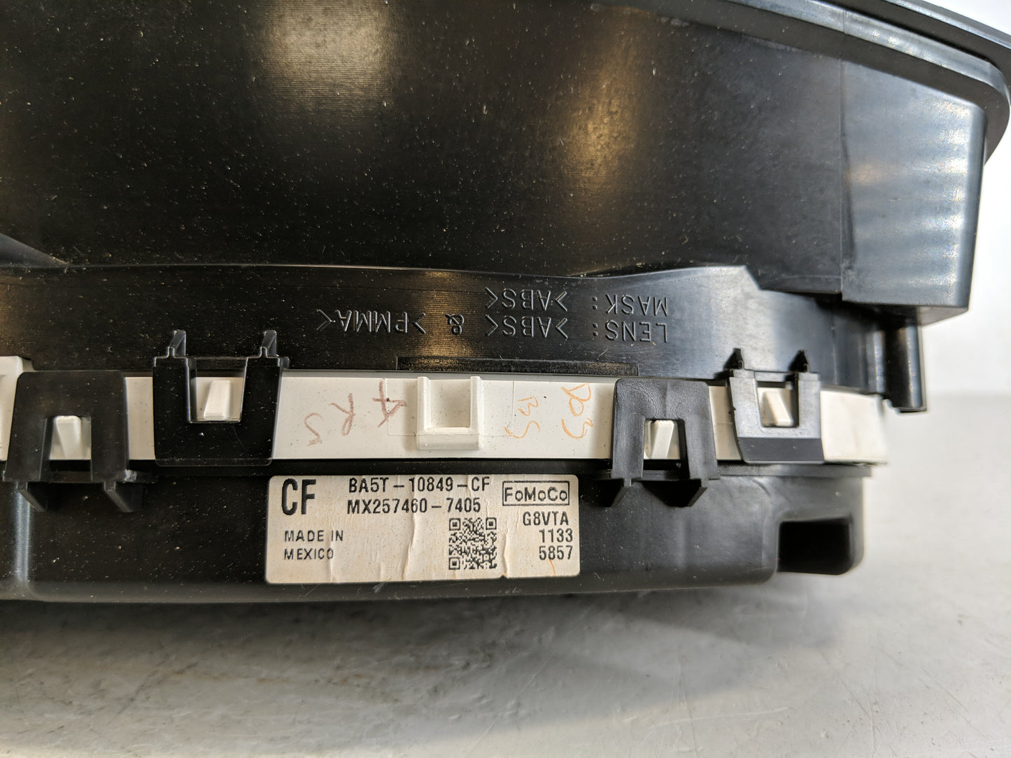 2011 Lincoln Mks Instrument Cluster Speedometer Gauges P/N:BA5T-10849-CF Fits OEM Used Auto Parts - Oemusedautoparts1.com