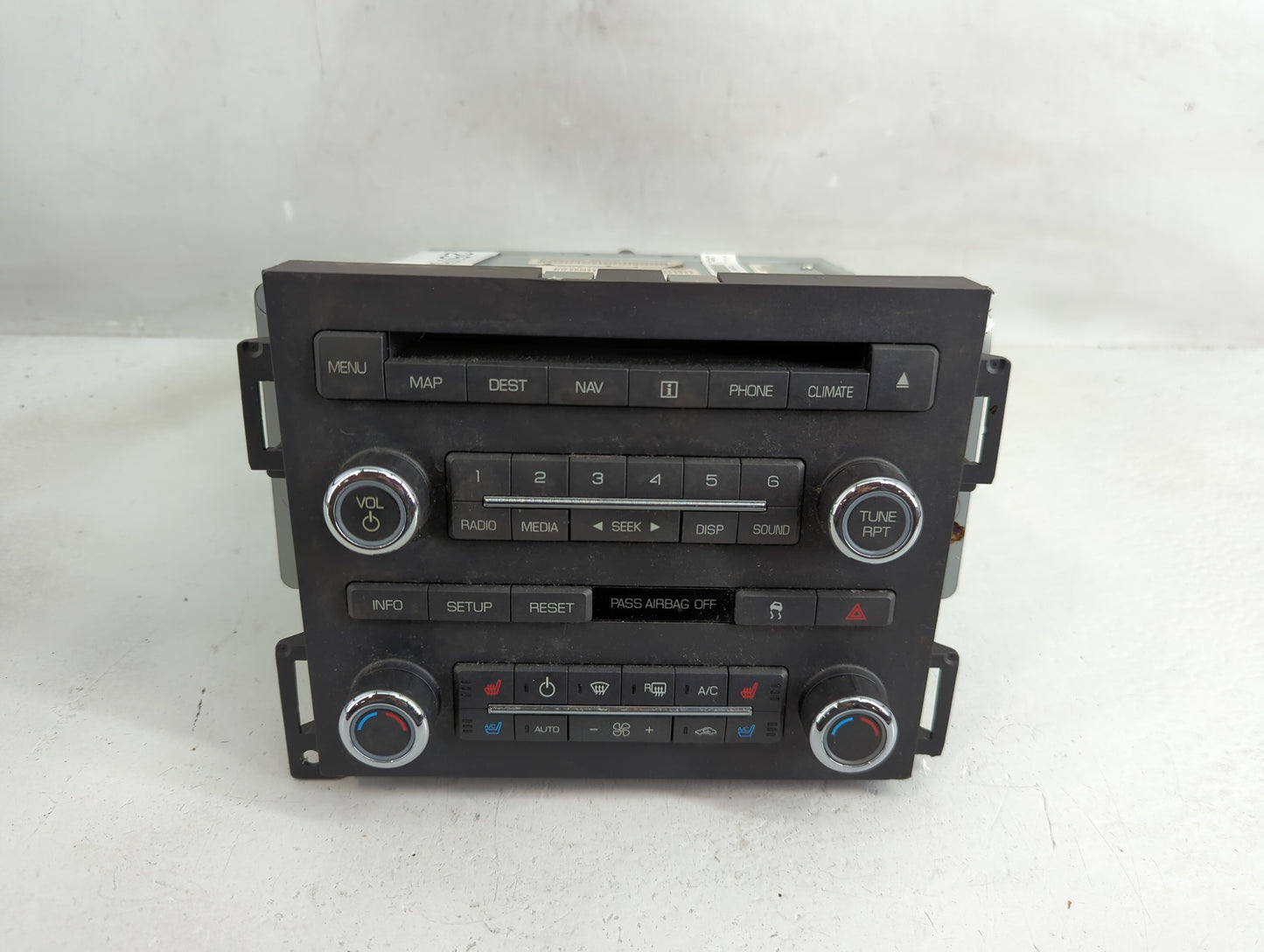 2011 Lincoln Mks Radio AM FM Cd Player Receiver Replacement P/N:1PUQW1317 Fits OEM Used Auto Parts - Oemusedautoparts1.com
