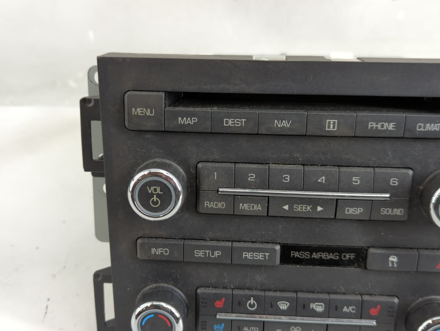 2011 Lincoln Mks Radio AM FM Cd Player Receiver Replacement P/N:1PUQW1317 Fits OEM Used Auto Parts - Oemusedautoparts1.com