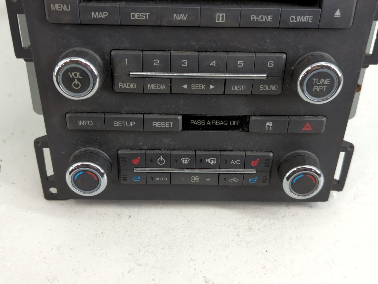 2011 Lincoln Mks Radio AM FM Cd Player Receiver Replacement P/N:1PUQW1317 Fits OEM Used Auto Parts - Oemusedautoparts1.com