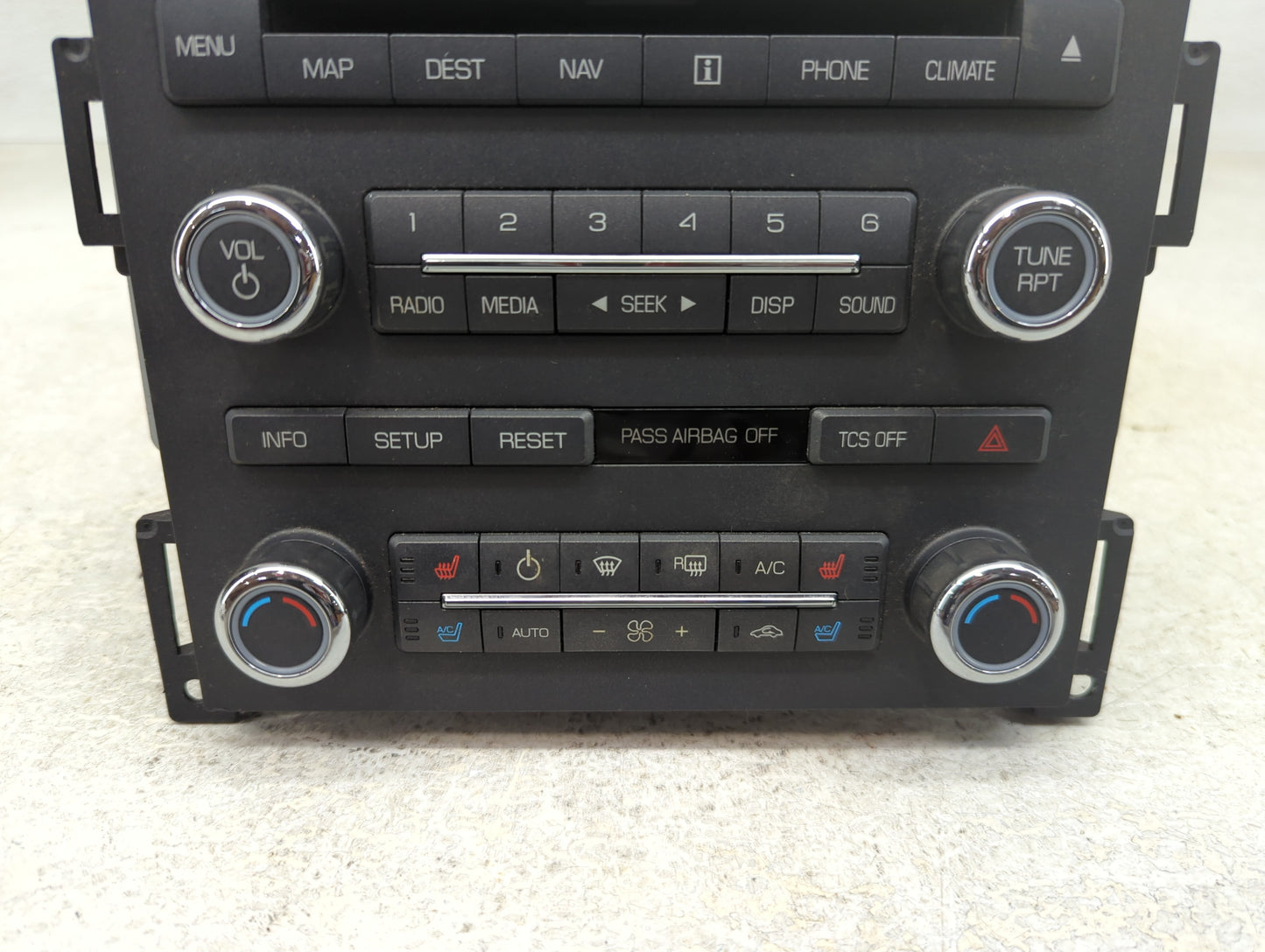 2011 Lincoln Mks Radio AM FM Cd Player Receiver Replacement P/N:UQW1317 Fits OEM Used Auto Parts - Oemusedautoparts1.com