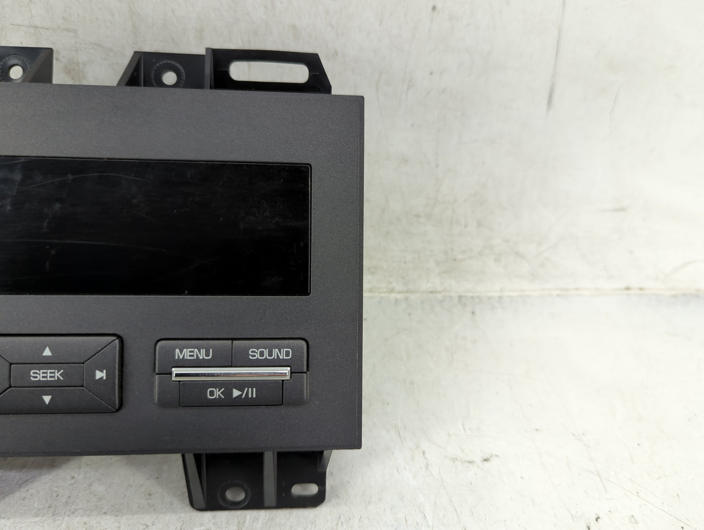 2011 Lincoln Mks Radio AM FM Cd Player Receiver Replacement P/N:BA5T-19C116-AA Fits OEM Used Auto Parts - Oemusedautoparts1.