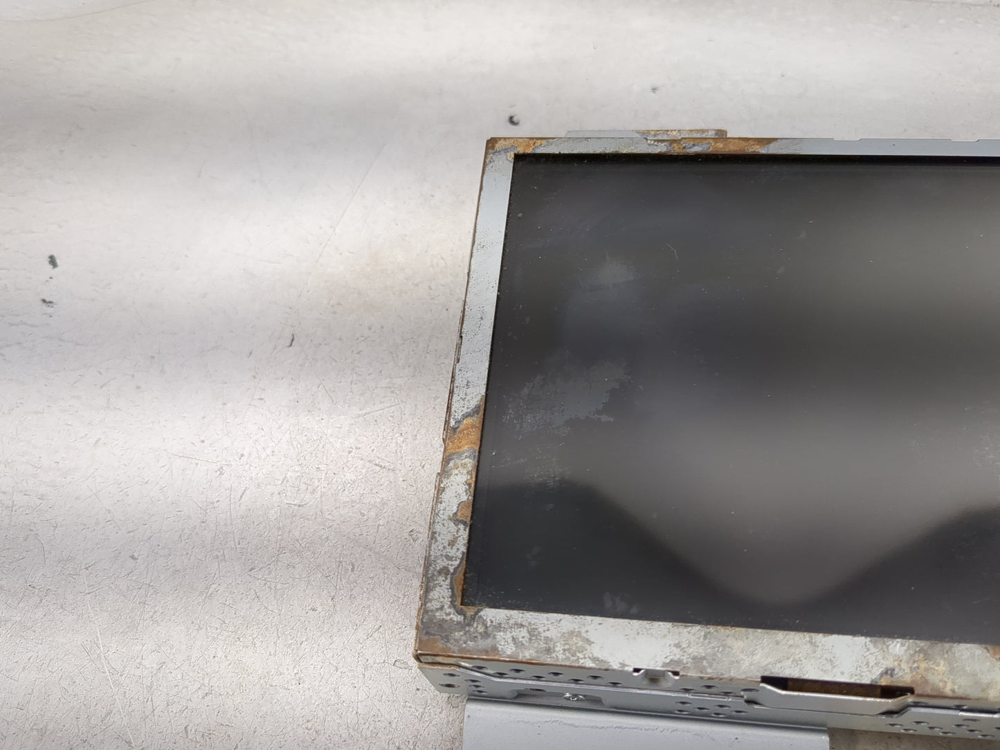 2011-2012 Lincoln Mks Information Display Screen 1494755 - Oemusedautoparts1.com