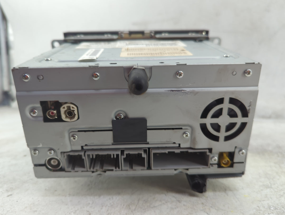 2011 Lincoln Mks Radio AM FM Cd Player Receiver Replacement P/N:BA5T 18K931BB BA5T 19C156BB OEM Used Auto Parts - Oemusedaut
