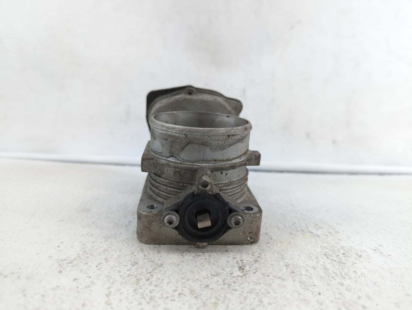 2010-2016 Lincoln Mks Throttle Body P/N:AA5E-BA AA5E-9F991-BB Fits Fits 2010 2011 2012 2013 2014 2015 2016 2017 2018 2019 OE